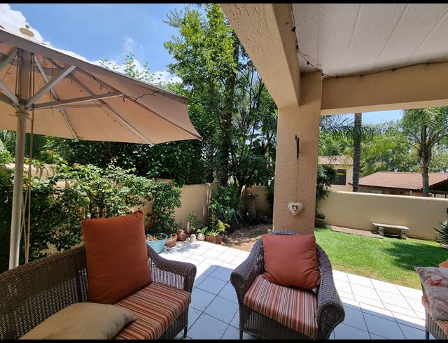 2 BEDROOM APARTMENT RENTED IN BRYANSTON